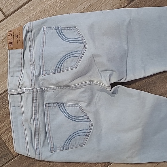 Hollister Jeans 0 - Picture 6 of 6